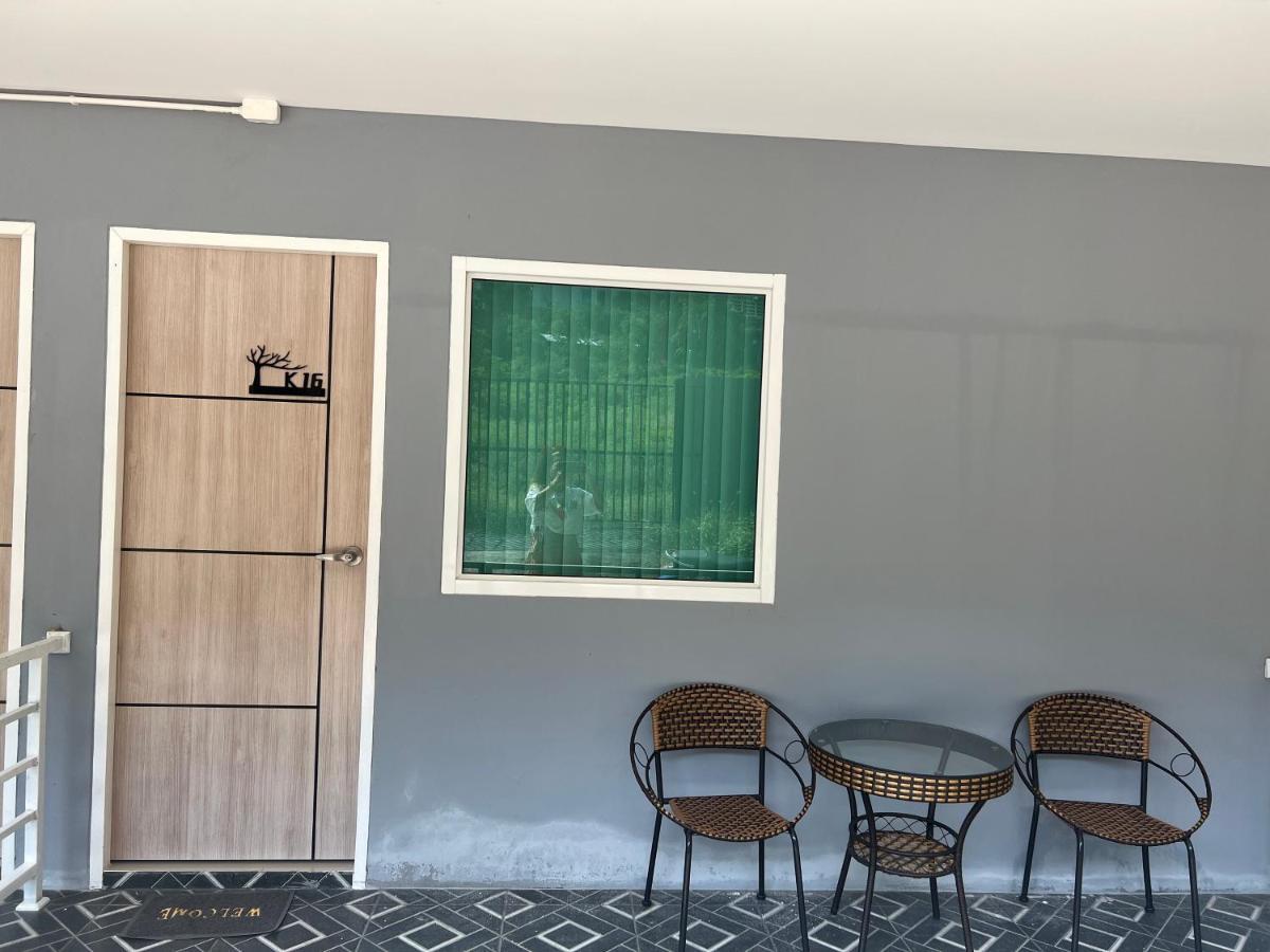 מלון האד רין Tanyaporn House מראה חיצוני תמונה