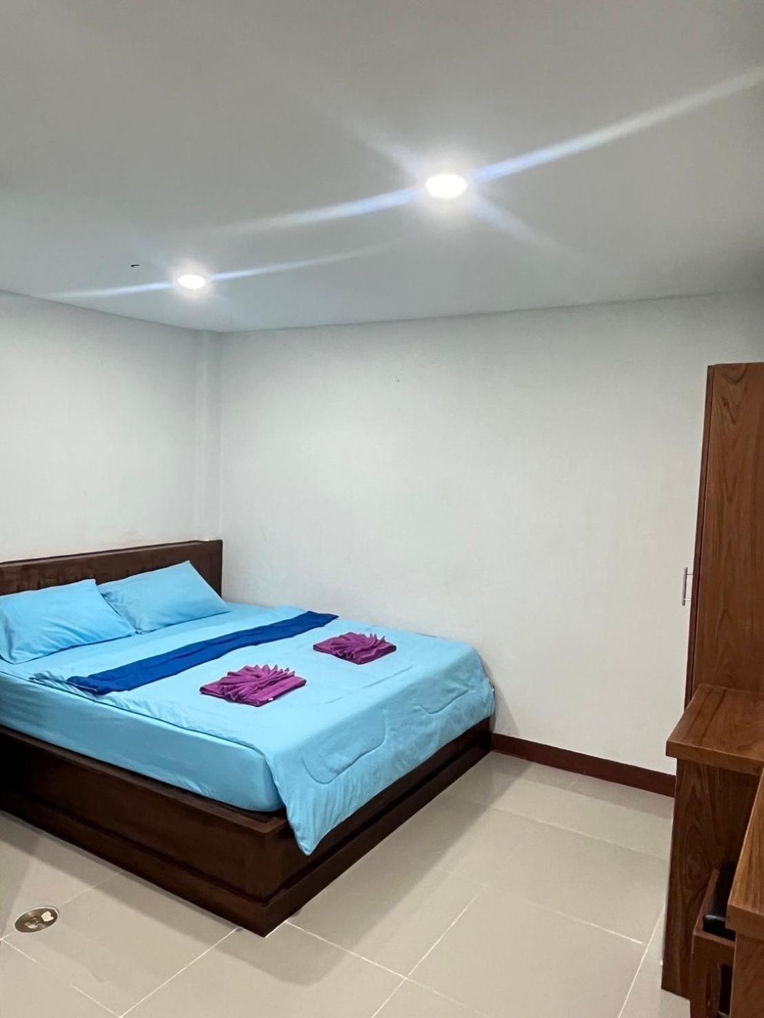 מלון האד רין Tanyaporn House מראה חיצוני תמונה