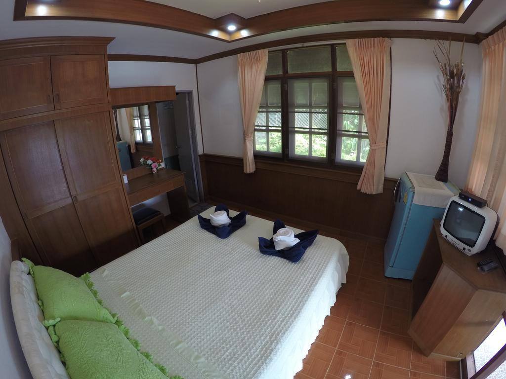 מלון האד רין Tanyaporn House מראה חיצוני תמונה