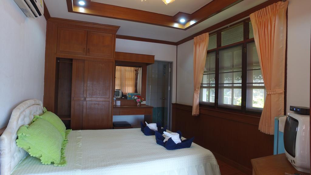 מלון האד רין Tanyaporn House מראה חיצוני תמונה