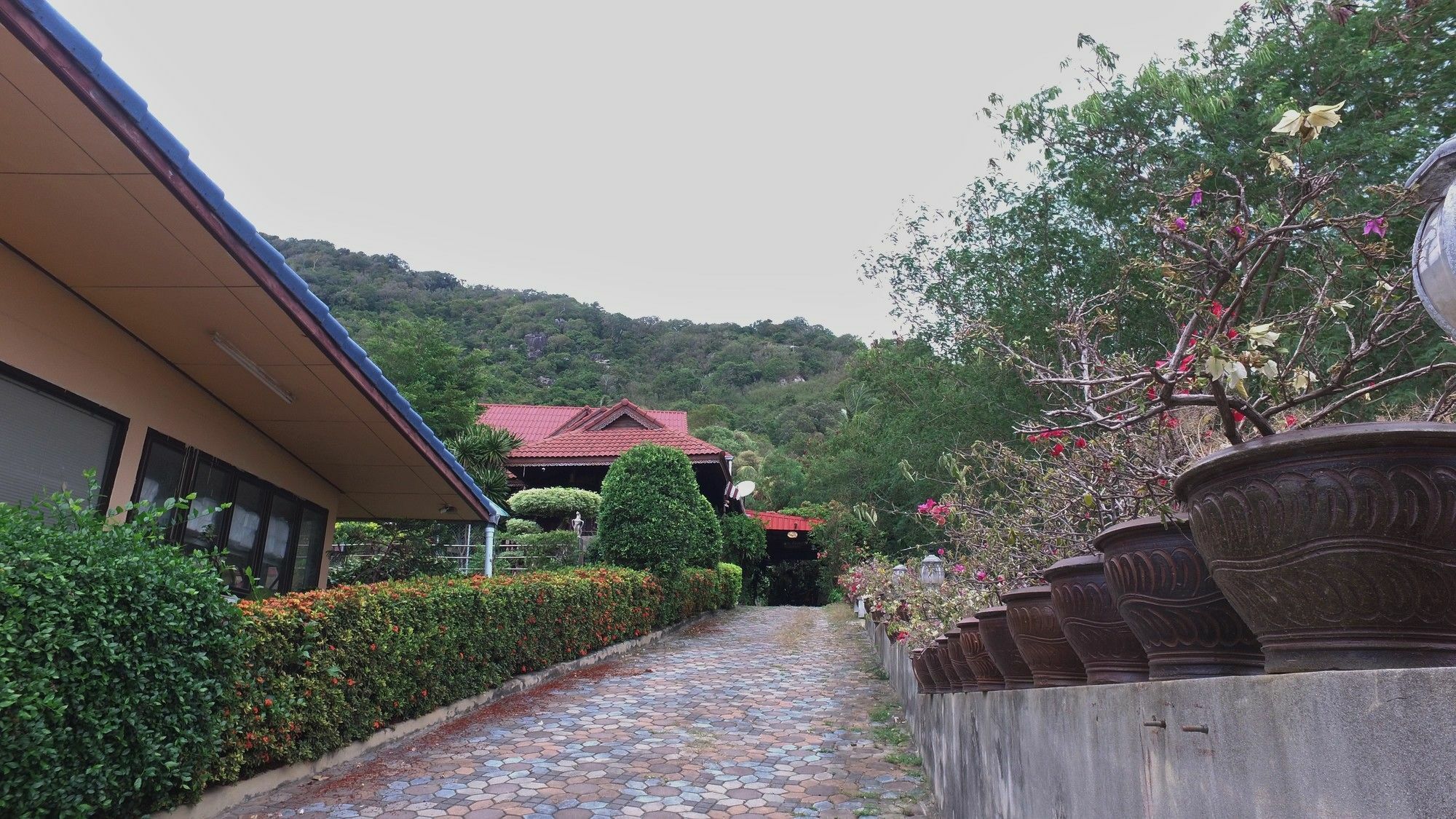 מלון האד רין Tanyaporn House מראה חיצוני תמונה